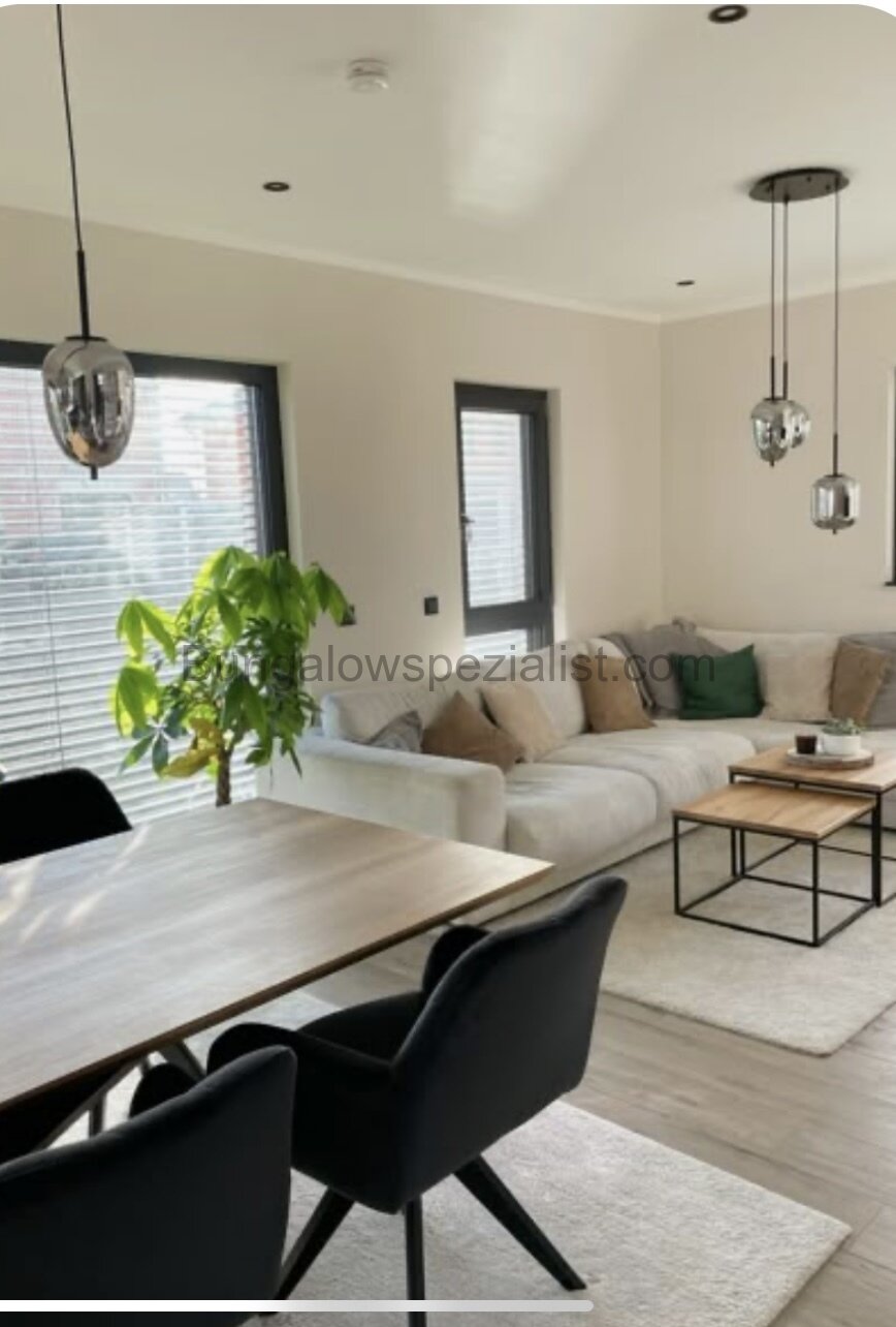 Bungalow (126 Qm) vom Bungalowspezialisten FB / PV- Anlage / FB / Schlüsselfertig