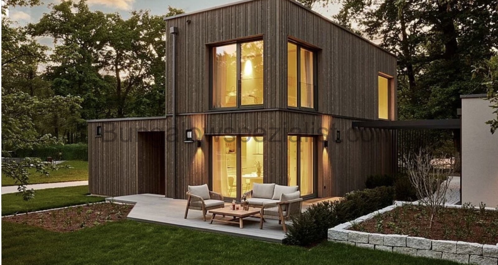 Hier ist die optimale Lösung für kleine oder schmale Grundstücke PV- Anlage / FB / WP Schlüsself. 