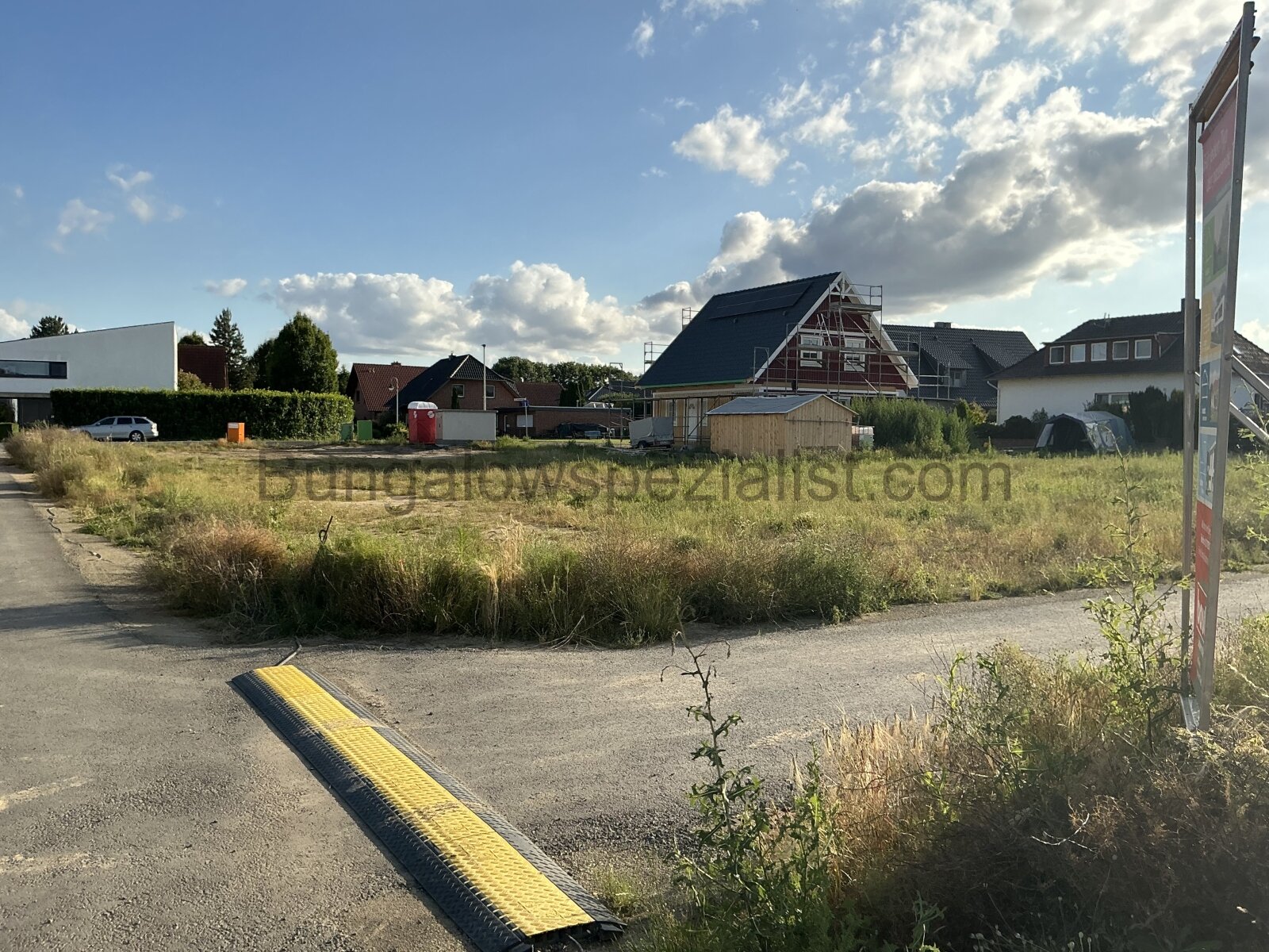  Monatliche Finanzierungsrate 1.092,--Bungalow 67 Qm mit Grundst. in Hille mit PV / Schlüsselfertig