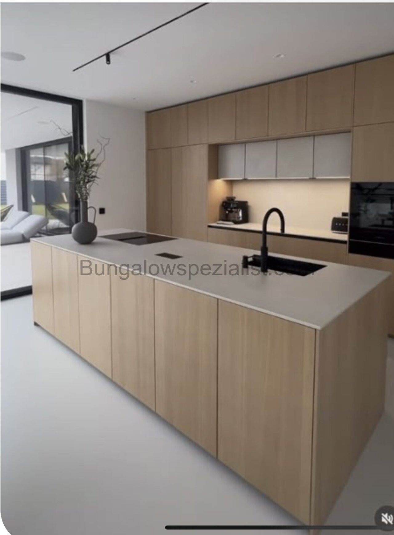 Einrichtungsbeispiel Einrichtungsbeispiel